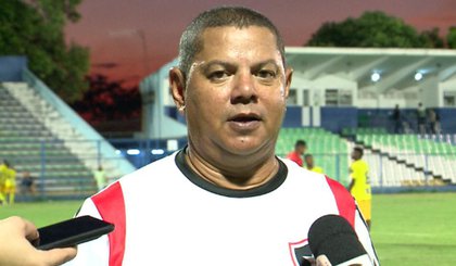 Valdomiro Ferreira, técnico do Ferroviário-PI (Foto: Rede Clube)