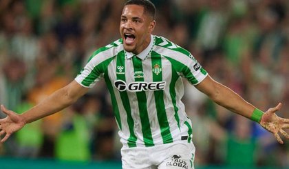 Vitor Roque comemora gol marcado pelo Betis (Foto: Reprodução/Instagram @realbetisbalompie) Vitor Roque comemora gol marcado pelo Betis (Foto: Reprodução/Instagram @realbetisbalompie)