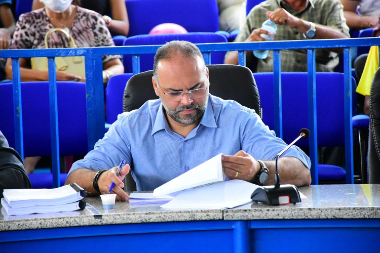 Presidente da Casa, vereador Joab Curvina