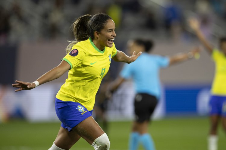 Seleção Brasileira vence Porto Rico na estreia da Copa Ouro 2024