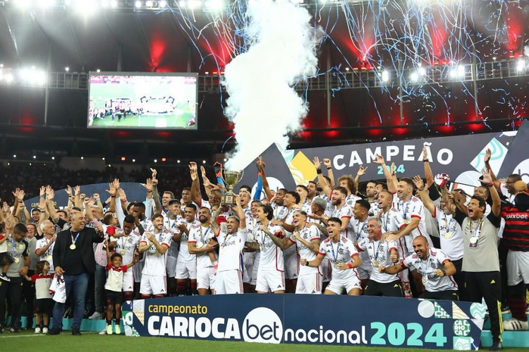 Flamengo superou o Nova Iguaçu e voltou a conquistar o Carioca