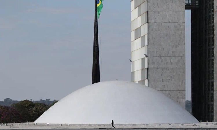omissão Parlamentar de Inquérito (CPI) do Senado