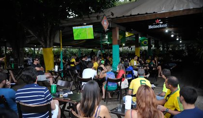 bar bares comércio (Foto: Fabiano Rodrigues-Pozzebom/Agência Brasil)