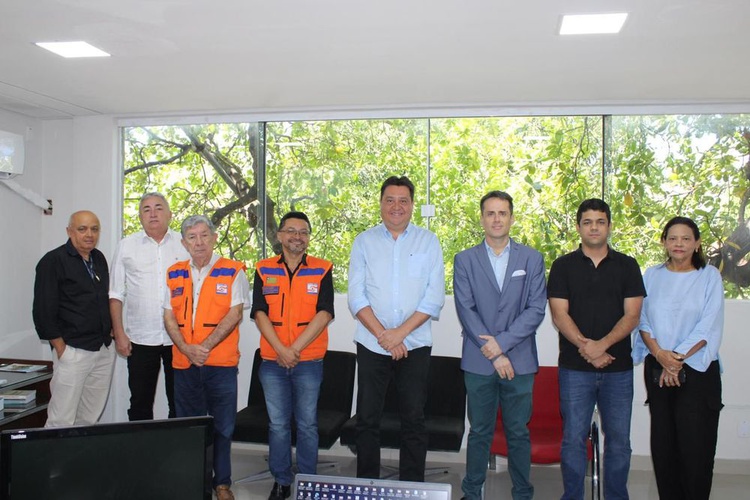 Defesa Civil e Anatel discutem a implantação de sistema de alerta de emergência em celulares no Piauí