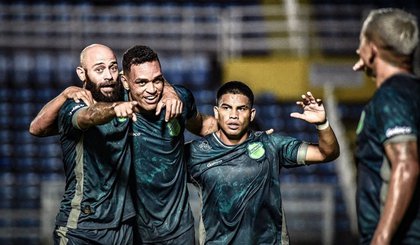 Floresta-CE não perde há quatro jogos na Série C (Foto: Kely Pereira/Floresta EC)