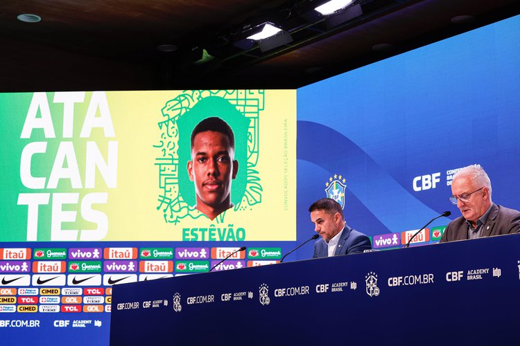 Dorival Júnior anuncia os convocados para os jogos da Seleção pelas Eliminatórias