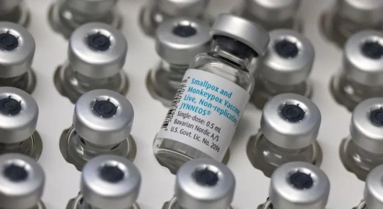 Frascos da vacina contra mpox da Bavarian Nordic