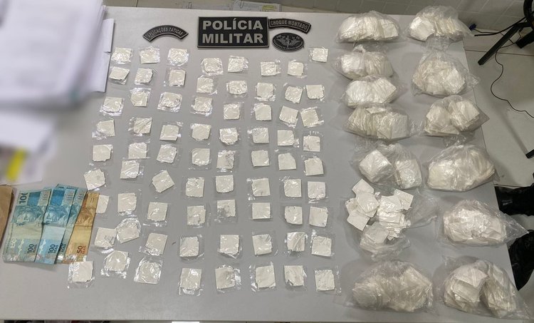 Material apreendido durante a ação