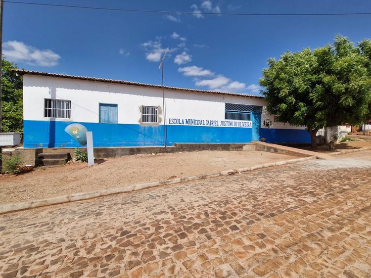 Alunos são obrigados a tirar a roupa após sumiço de R$ 65 em escola municipal no PI