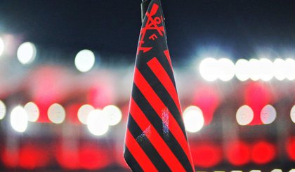 Bandeira do Flamengo (Foto: Foto: Divulgação/Twitter @Flamengo_en) Bandeira do Flamengo (Foto: Foto: Divulgação/Twitter @Flamengo_en)