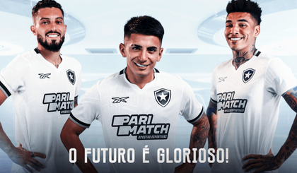 Botafogo lançou o novo uniforme III, na cor branca (Foto: Divulgação/Botafogo) Botafogo lançou o novo uniforme III, na cor branca (Foto: Divulgação/Botafogo)