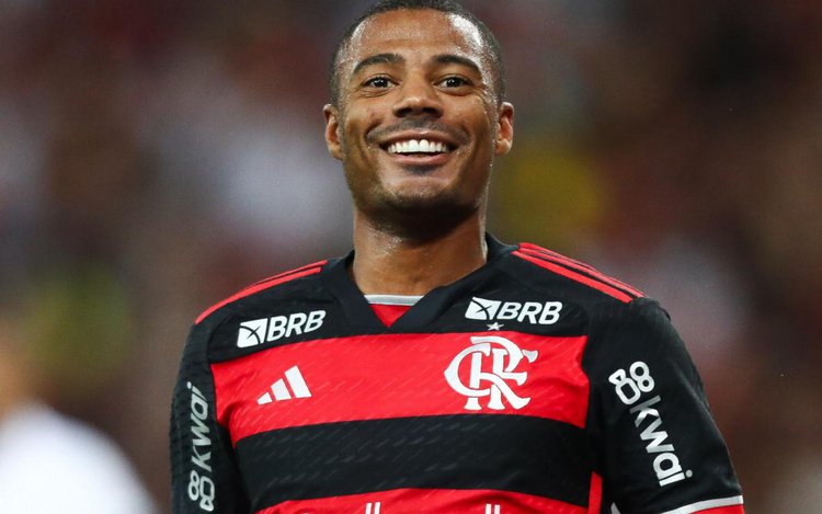 De la Cruz sorri em jogo do Flamengo