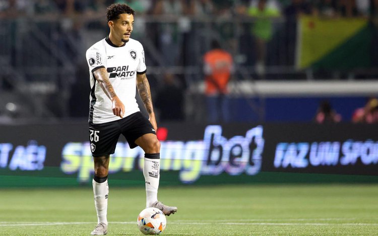 Gregore é um dos destaques do Botafogo nesta temporada