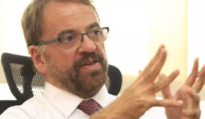 Mauro Guimarães Soares, delegado morto em tentativa de assalto• Reprodução (Foto: • Reprodução) Mauro Guimarães Soares, delegado morto em tentativa de assalto• Reprodução (Foto: • Reprodução)