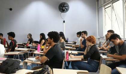 Prêmio Talento Universitário oferece R$ 5 mil a universitários• Rovena Rosa/Agência Brasil (Foto: • Rovena Rosa/Agência Brasil) Prêmio Talento Universitário oferece R$ 5 mil a universitários• Rovena Rosa/Agência Brasil (Foto: • Rovena Rosa/Agência Brasil)