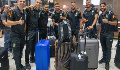 Seleção Brasileira de Futsal embarca para o Uzbequistão para disputa da Copa do Mundo (Foto: LETO RIBAS/CBF)