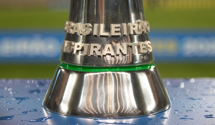 Taça do Brasileirão de Aspirantes (Foto: Gil Gomes/CBF) Taça do Brasileirão de Aspirantes (Foto: Gil Gomes/CBF)