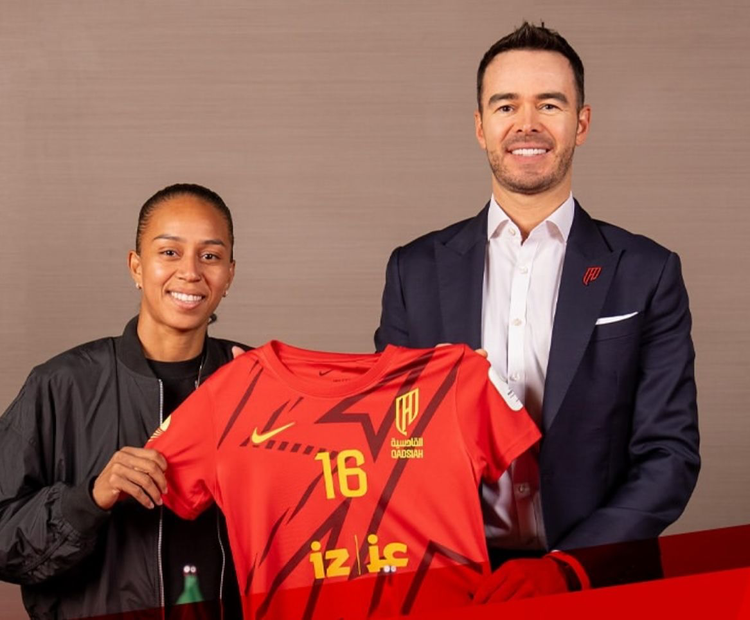 A piauiense Adriana Silva será a nova camisa 16 do Al-Qadisiyah, time de futebol da Arábia Saudita.