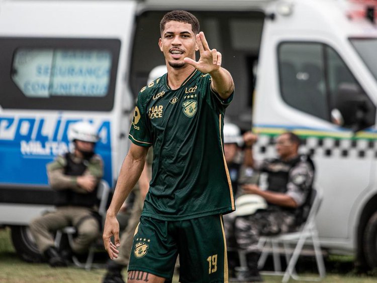 Altos x Fluminense-PI