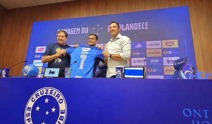 Atacante falou sobre o ano de 2025, Diniz e Gabigol. (Foto: Alison Perpetuo/ ENM) Atacante falou sobre o ano de 2025, Diniz e Gabigol. (Foto: Alison Perpetuo/ ENM)