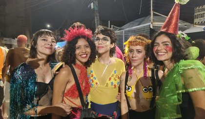 Bloco Stouradas celebra diversidade e valorização do carnaval de rua em Teresina (Foto: Pedro Lima/ g1 Piauí) Bloco Stouradas celebra diversidade e valorização do carnaval de rua em Teresina (Foto: Pedro Lima/ g1 Piauí)
