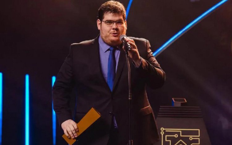 Casimiro Miguel, influenciador idealizador da CazéTV