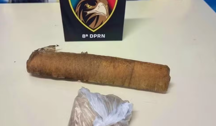 Drogas estavam escondidas dentro de veículo que foi adquirido em leilão. (Foto: Divulgação/Polícia Civil) Drogas estavam escondidas dentro de veículo que foi adquirido em leilão. (Foto: Divulgação/Polícia Civil)