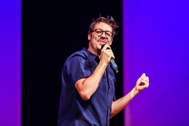 Fábio Porchat se apresentará no Humor Contra-Ataca no dia 21 de março