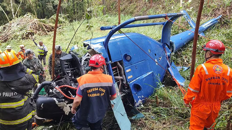Fabricado em 2001, helicóptero pertencia à empresa C & F Administração de Aeronaves LTDA.