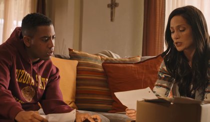 Jennifer Lopez e Jharrel Jerome estrelam o filme "Imparável", que chega ao Prime Video no dia 16 de janeiro. (Foto: Reprodução/YouTube) Jennifer Lopez e Jharrel Jerome estrelam o filme "Imparável", que chega ao Prime Video no dia 16 de janeiro. (Foto: Reprodução/YouTube)
