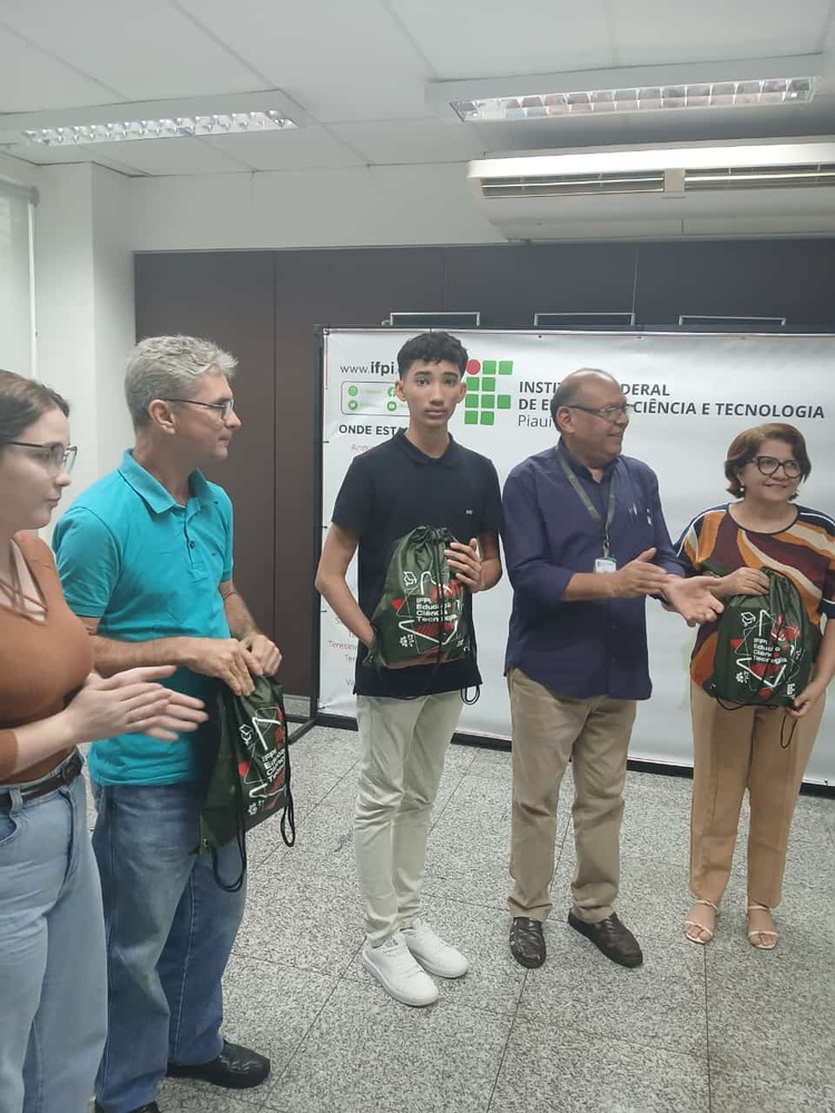 Luis Gustavo representou com excelência a cidade de Floriano