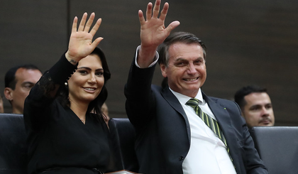Na entrevista, Bolsonaro voltou a dizer que iria à posse junto de Michelle. (Foto: Marcos Corrêa/PR) Na entrevista, Bolsonaro voltou a dizer que iria à posse junto de Michelle. (Foto: Marcos Corrêa/PR)
