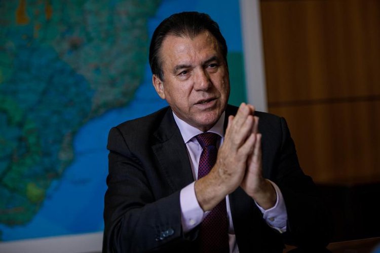 O ministro do Trabalho, Luiz Marinho
