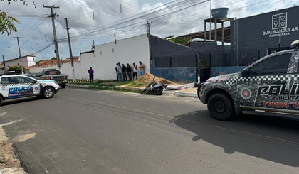 O SAMU foi acionado e atestou o óbito. O Instituto Médico Legal (IML) fez a remoção do corpo. (Foto: PM-PI)