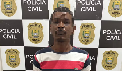 O suspeito se apresentou nesta segunda (27) na delegacia do 4º Distrito Policial, na Zona Sul de Teresina. (Foto: Divulgação/Polícia Civil) O suspeito se apresentou nesta segunda (27) na delegacia do 4º Distrito Policial, na Zona Sul de Teresina. (Foto: Divulgação/Polícia Civil)