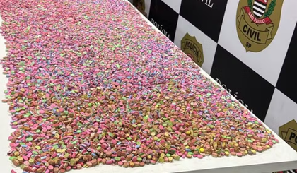 Polícia encontra mais de 30 mil comprimidos de ecstasy em laboratório. (Foto: Divulgação/Polícia Civil) Polícia encontra mais de 30 mil comprimidos de ecstasy em laboratório. (Foto: Divulgação/Polícia Civil)