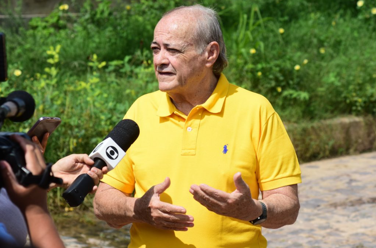 Prefeito Silvio Mendes realiza visita técnica às áreas mais afetadas pelas chuvas em Teresina.