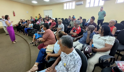 Prefeitura de Floriano promove reunião com permissionários do Mercado Municipal. (Foto: Reprodução/Prefeitura de Floriano)