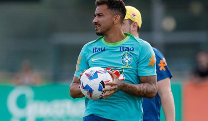 Pressão da esposa de Danilo pode ser ‘trunfo’ para Flamengo fechar contratação do jogador. (Foto: Rafael Ribeiro/CBF) Pressão da esposa de Danilo pode ser ‘trunfo’ para Flamengo fechar contratação do jogador. (Foto: Rafael Ribeiro/CBF)