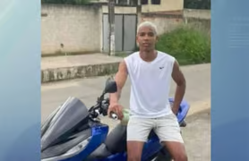 Um jovem aspirante a jogador de futebol está internado em estado gravíssimo após ser baleado duas vezes na cabeça por um traficante em um baile funk na Baixada Fluminense