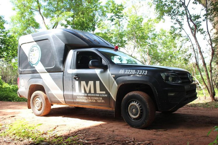 Viatura do Instituto Médico Legal IML Teresina Piauí