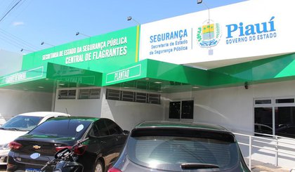 Central de Flagrantes de Teresina (Foto: Lucas Marreiros/g1) Central de Flagrantes de Teresina (Foto: Lucas Marreiros/g1)