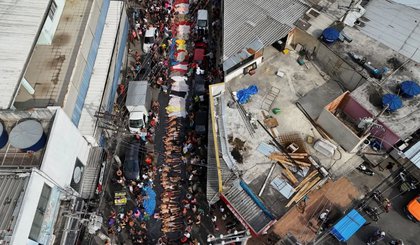 Complexo da Penha tem 132 mortos após operação; moradores relatam mais de 60 corpos. (Foto: reproduções CNN) Complexo da Penha tem 132 mortos após operação; moradores relatam mais de 60 corpos. (Foto: reproduções CNN)