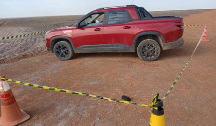 Corpo é encontrado em rodovia no Piauí; polícia investiga. (Foto: Divulgação/Polícia Civil) Corpo é encontrado em rodovia no Piauí; polícia investiga. (Foto: Divulgação/Polícia Civil)
