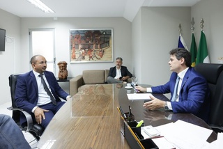 presidente da Câmara de Vereadores da Princesa do Sul, Marcony Alisson (PSD), no Palácio Petrônio Portela, nesta terça-feira (30)