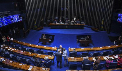 Senadores participam de sessão do Senado Federal. (Foto: Jonas Pereira/Agência Senado)