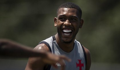 Vasco quer renovar contrato de Rayan até 2028. (Foto: Dikran Sahagian/Vasco) Vasco quer renovar contrato de Rayan até 2028. (Foto: Dikran Sahagian/Vasco)