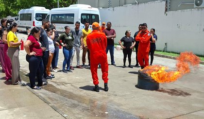 Corpo de Bombeiros realizará simulação de emergência na Maternidade Dona Evangelina Rosa nesta quarta-feira (12) (Foto: Corpo de Bombeiros/Divulgação) Corpo de Bombeiros realizará simulação de emergência na Maternidade Dona Evangelina Rosa nesta quarta-feira (12) (Foto: Corpo de Bombeiros/Divulgação)