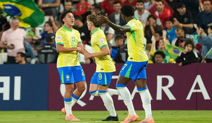 Dell brilha nos acréscimos e garante o Brasil na semifinal contra Portugal (Foto: Nelson Terme / CBF)