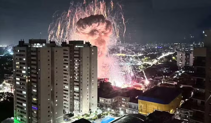 Explosão em depósito de fogos em SP mata homem e fere ao menos dez pessoas. (Foto: Reprodução)